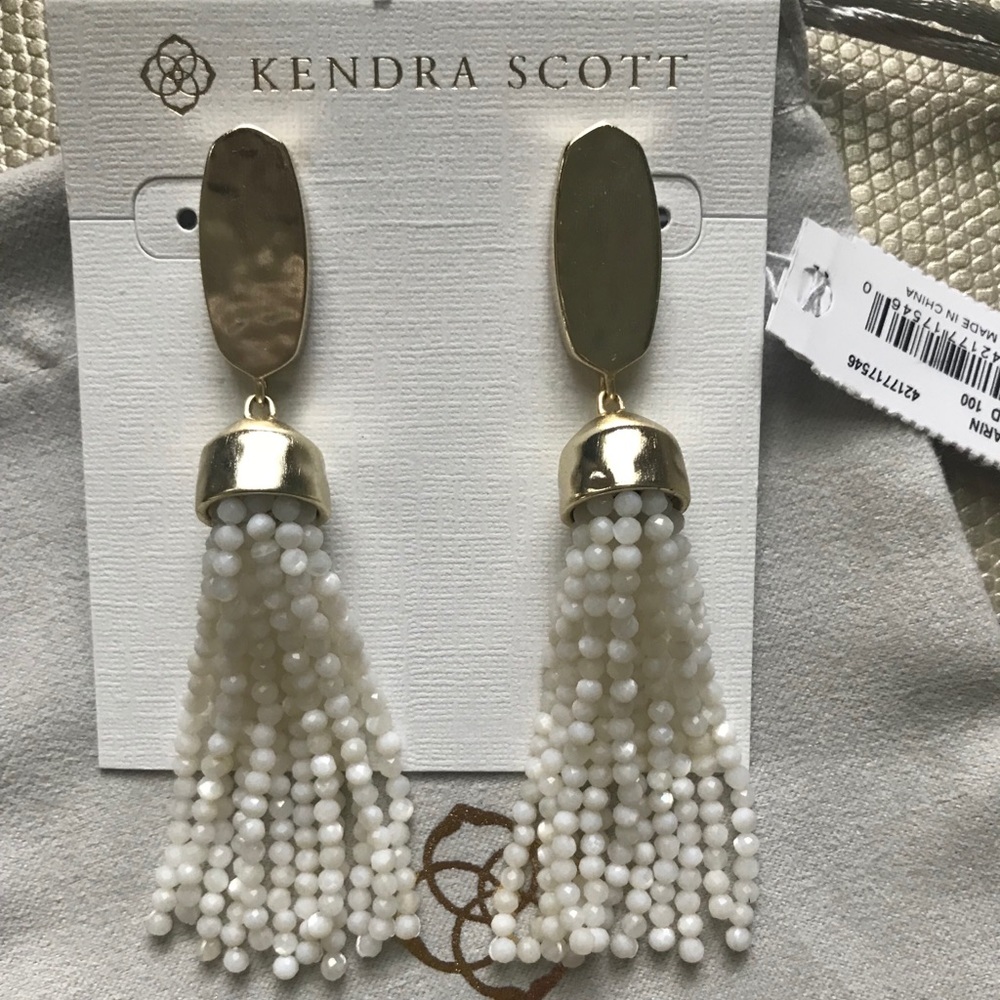 NWT Kendra Scott Marin earrings